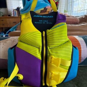 Kids life vest life jacket
